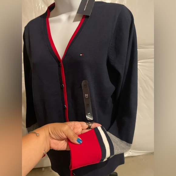 Beautiful front buttons sweater.. perfect for the chilly days .. - Picture 2 of 3